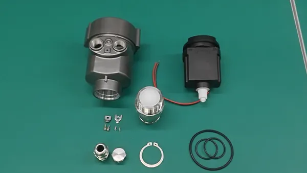 Assembly of Non-Contacting Radar Level Transmitter